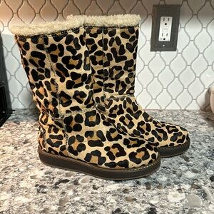Van Eli calf skin leopard print boots